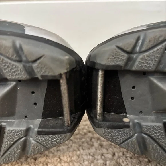 Fischer XC Touring Ski Boots - Black and Silver - size 44 - Picture 7 of 10